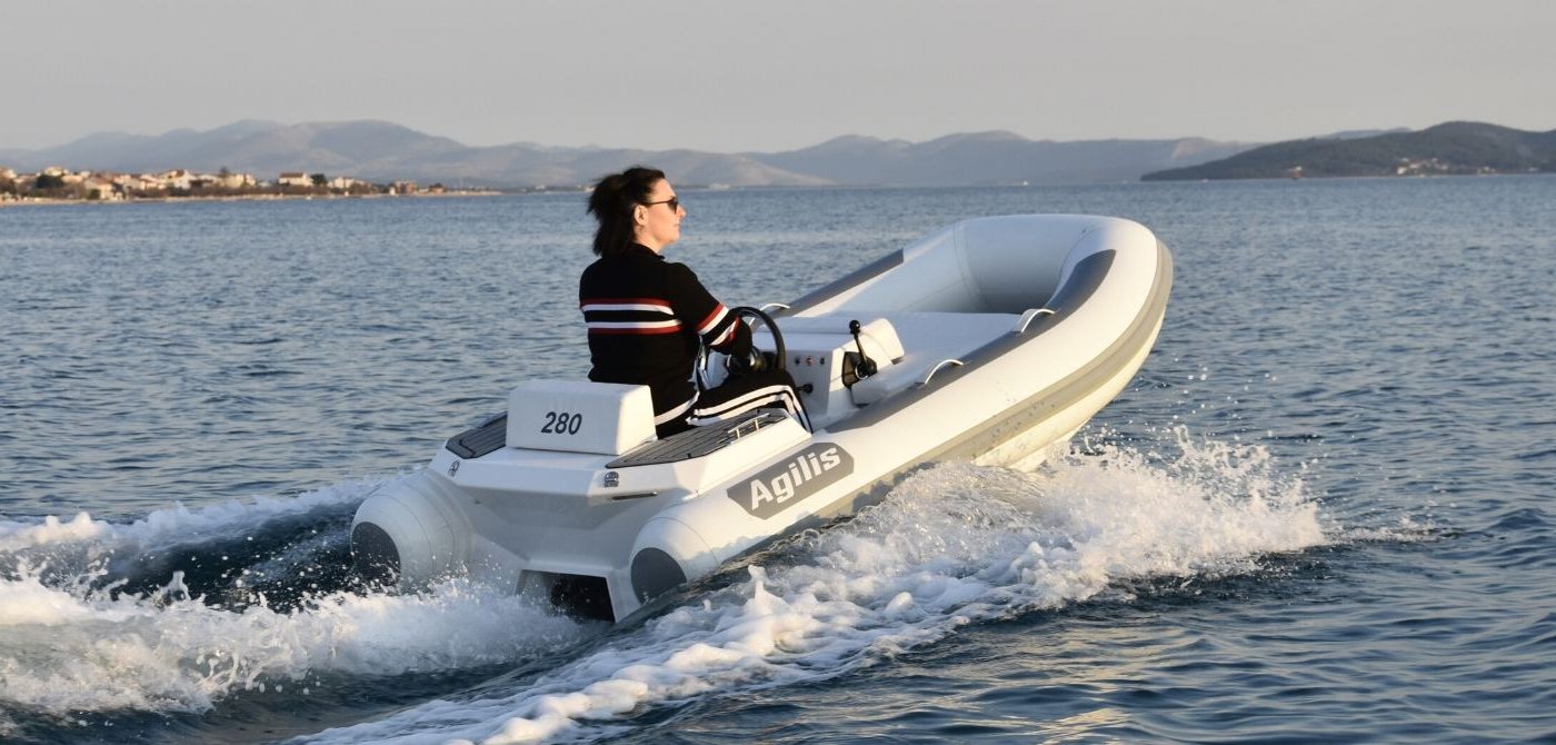 Presenting AGILIS 280! - Agilis Jet Tenders